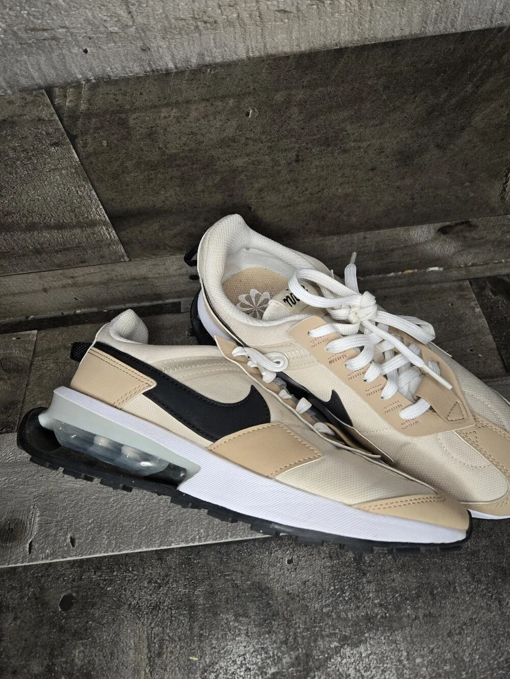 nike air max pre-day oatmeal sneakers - Picture 2 of 6